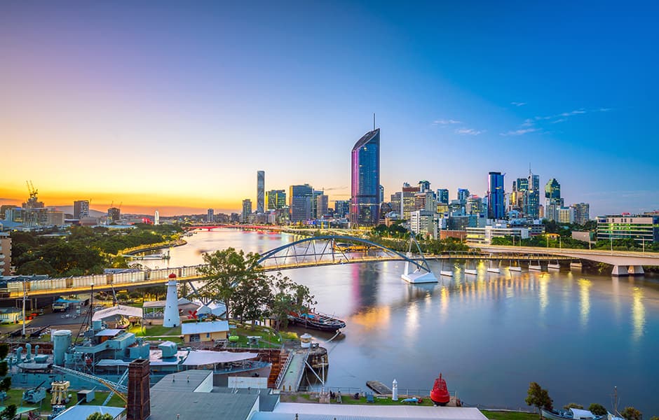 brisbane city skyline with brisbane river at twilight