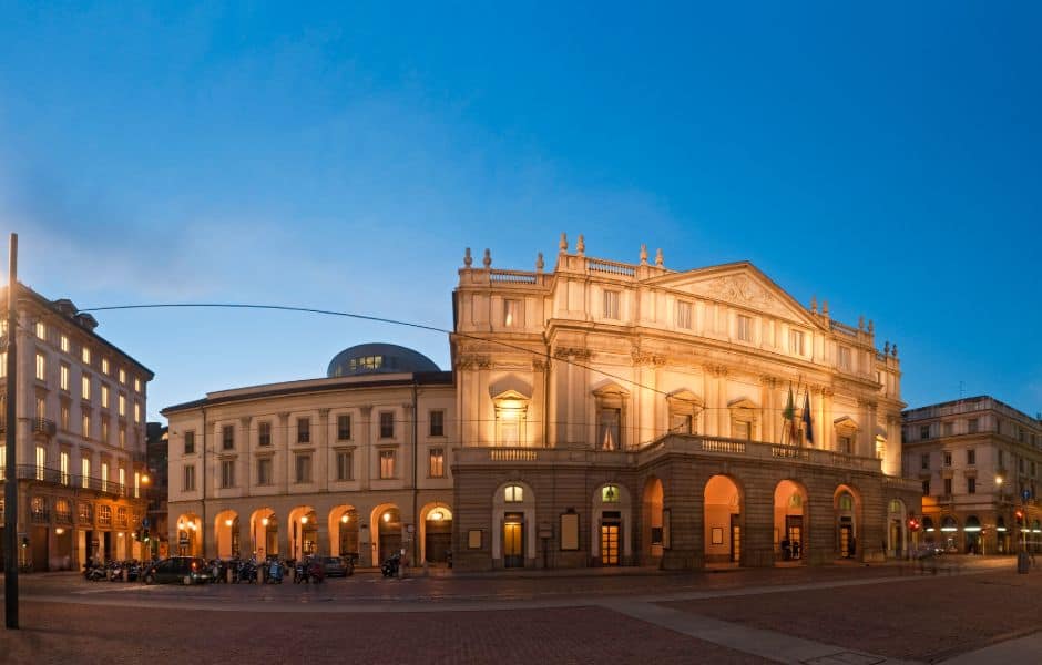 milan la scala opera house piazza italy 