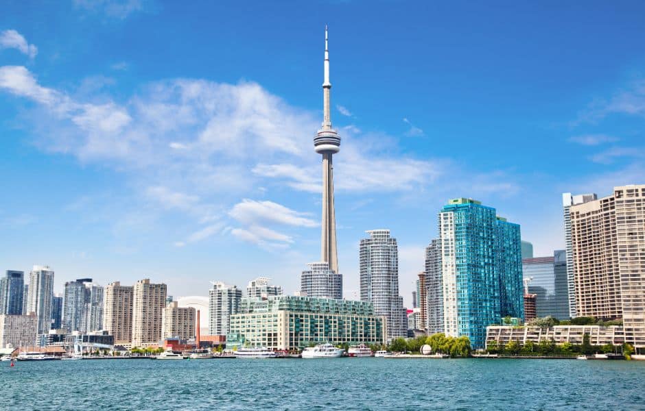 buildings in downtown with the cn tower in the centre toronto canada