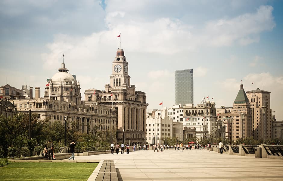 cityscape of the bund shanghai china