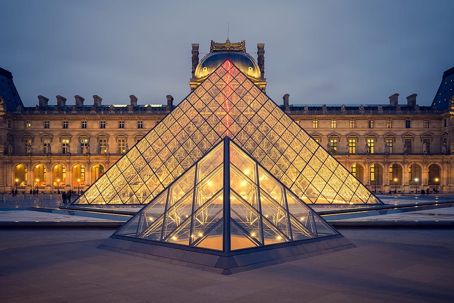 louvre gallery