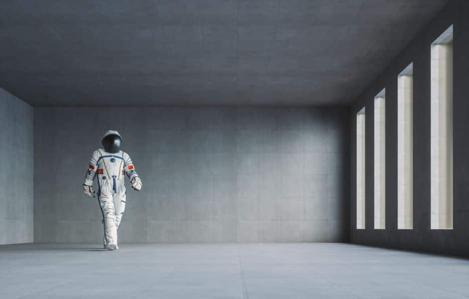 astronaut in a empty office toulouse 