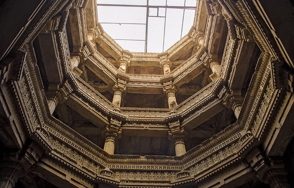 adalaj stairwell from bottom to top view ahmedabad