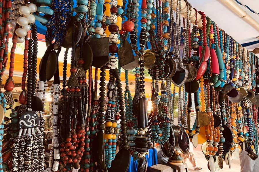 jewellery market stalls