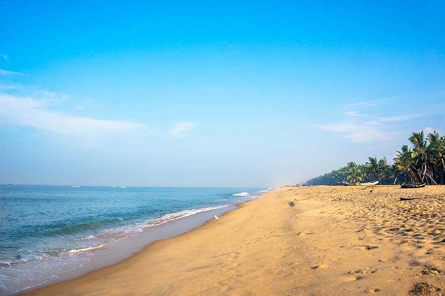 kappad beach and ocean in kerala india