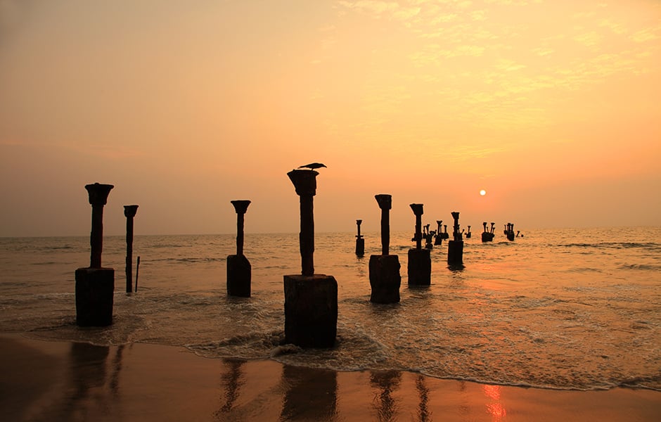 view of kozhikode beach at night india 