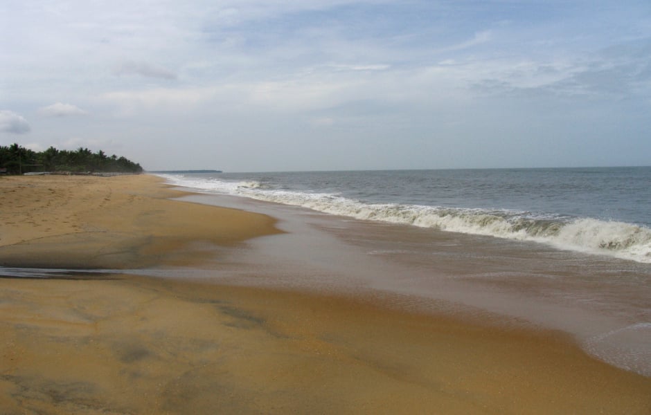 Kappad Beach and waves