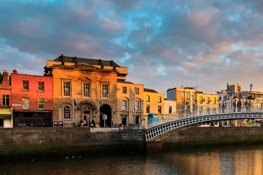 dublin bridge evening