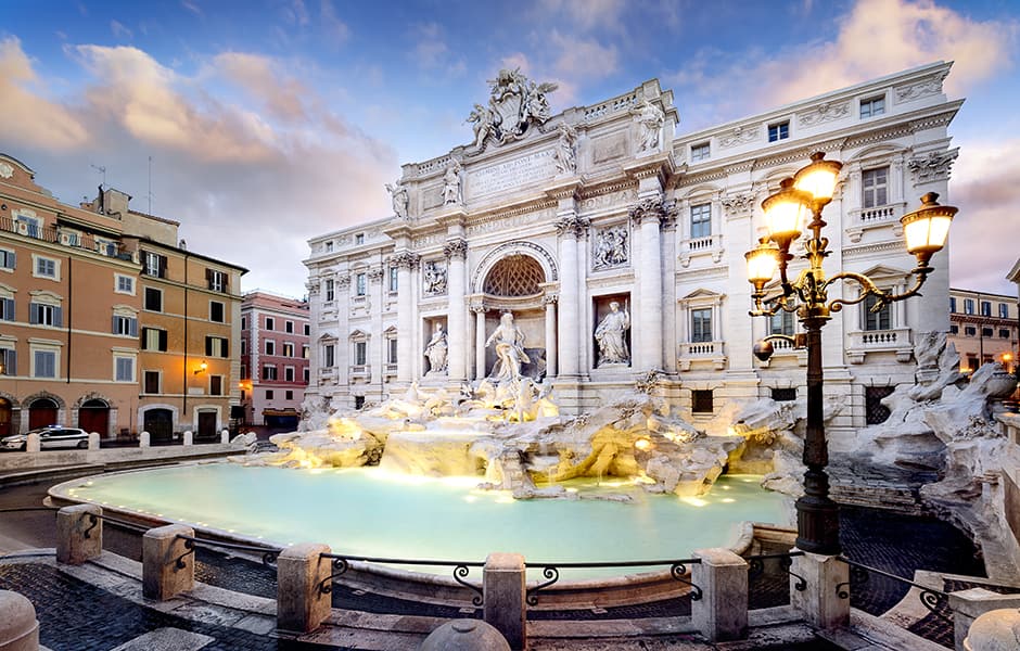 trevi fountain in rome italy 