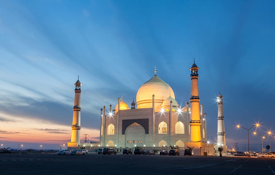 grand mosque kuwait at sunset