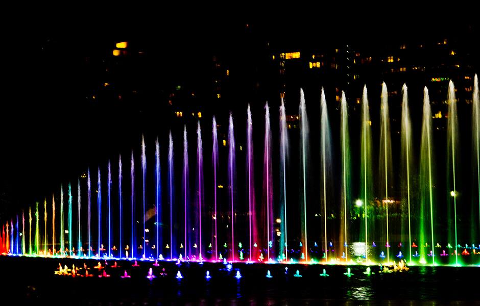 dancing fountain show kuala lumpur