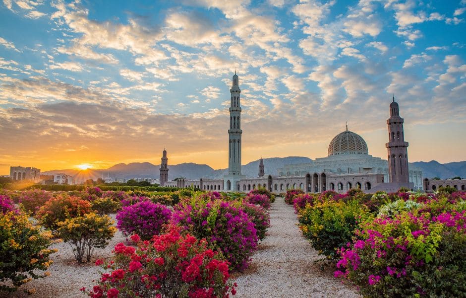 beautiful grand mosque in muscat