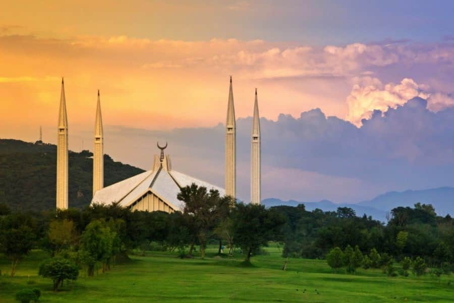 shah faisal mosque