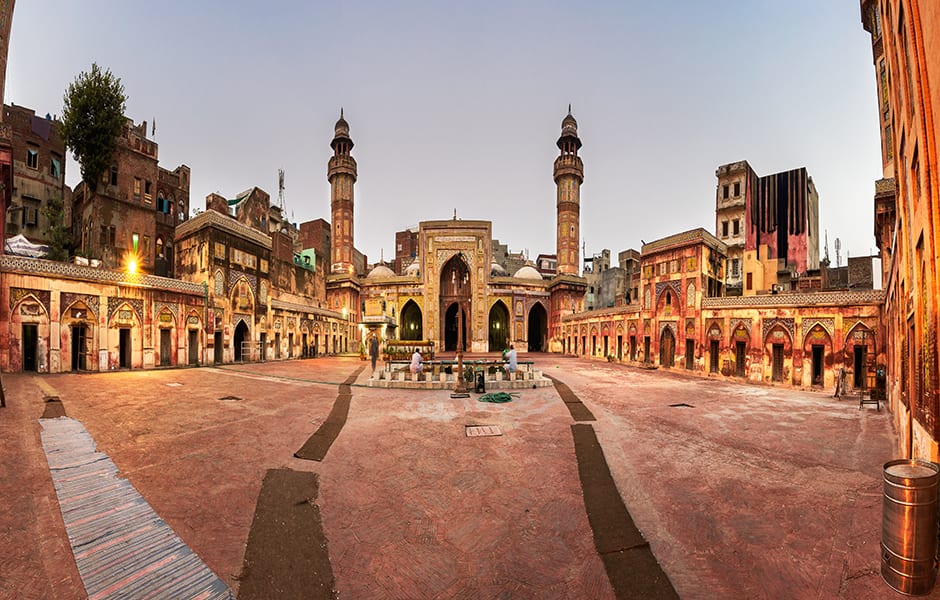 jahangirs tomb lahore pakistan