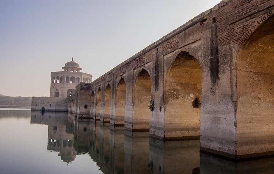 hiran minar minaret of antelope lahore pakistan