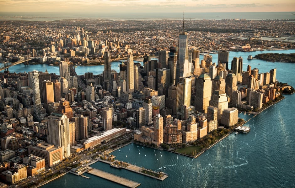 new york skyline with empire state building 