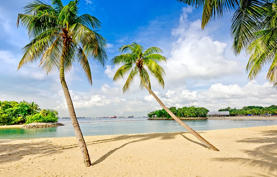 Der Strand der Insel Sentosa in Singapur