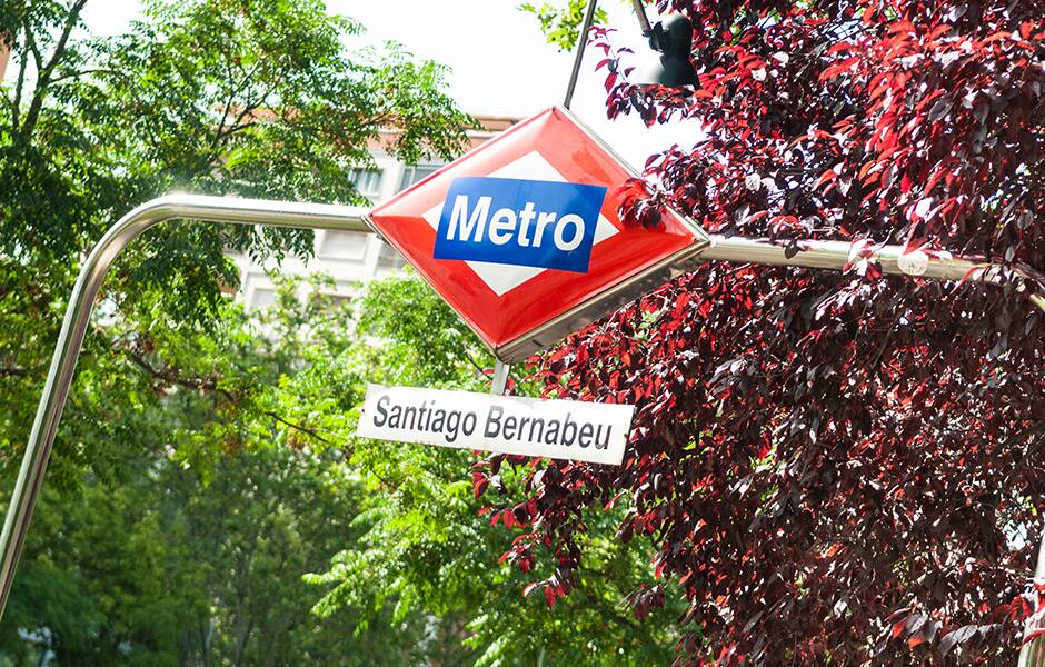 metro sign for bernabeu stadium madrid 