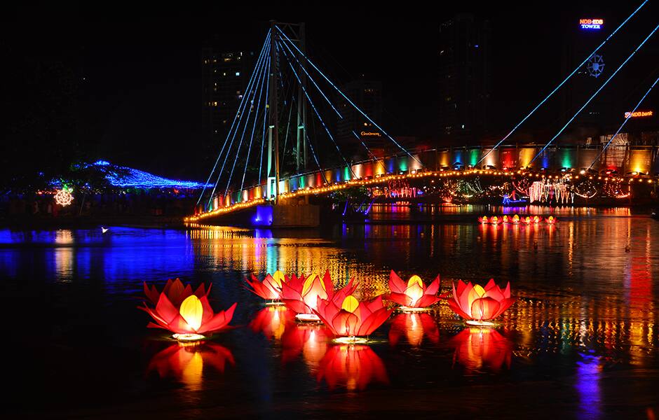 buddha festival at night colombo