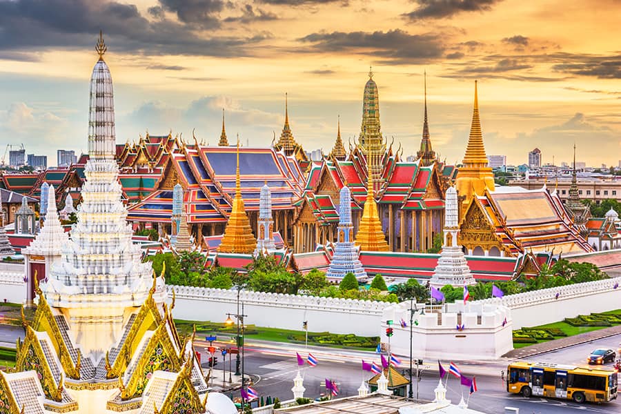 temple of the emerald buddha and the grand palace in bangkok