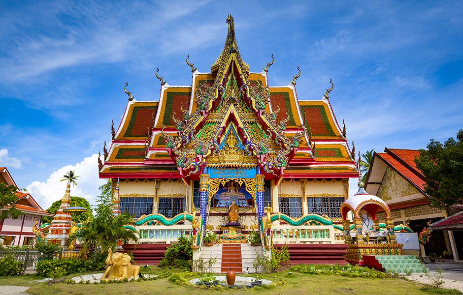 colourful temple koh samui