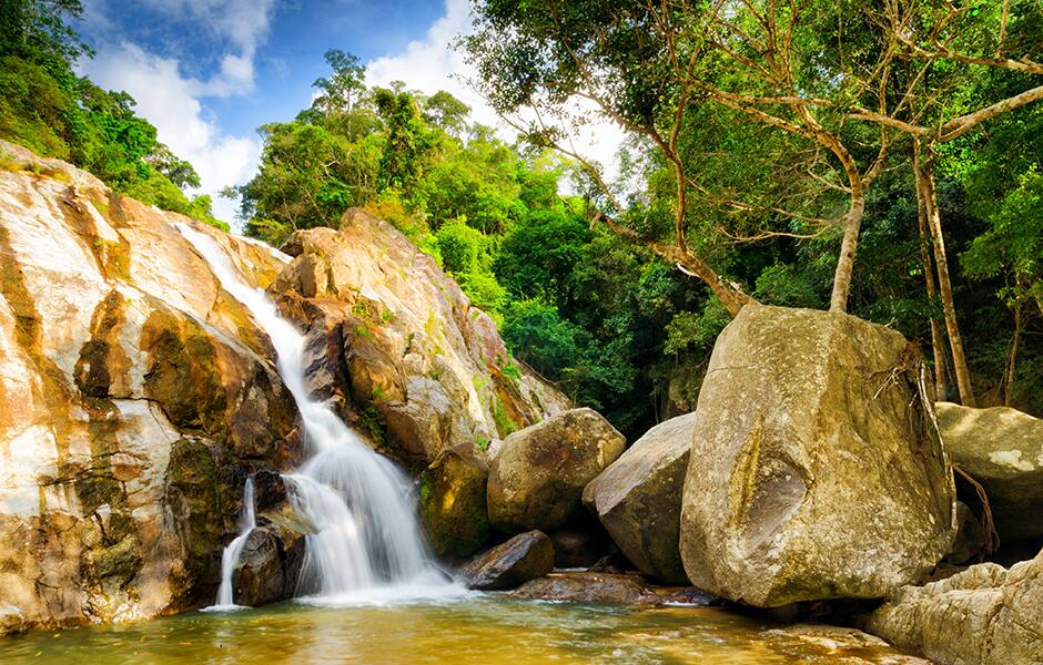 waterfall in koh samui