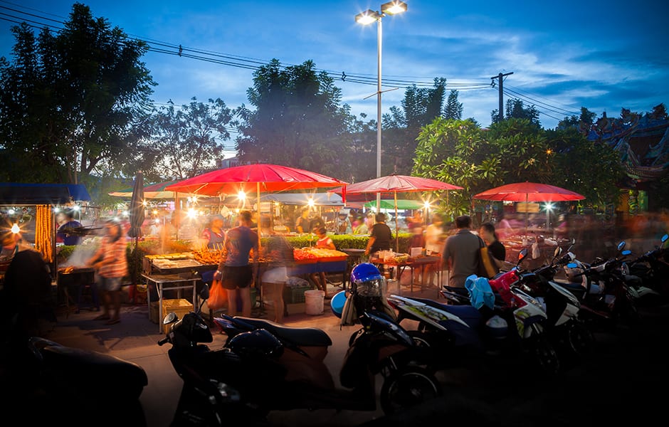  vibrant night market thailand