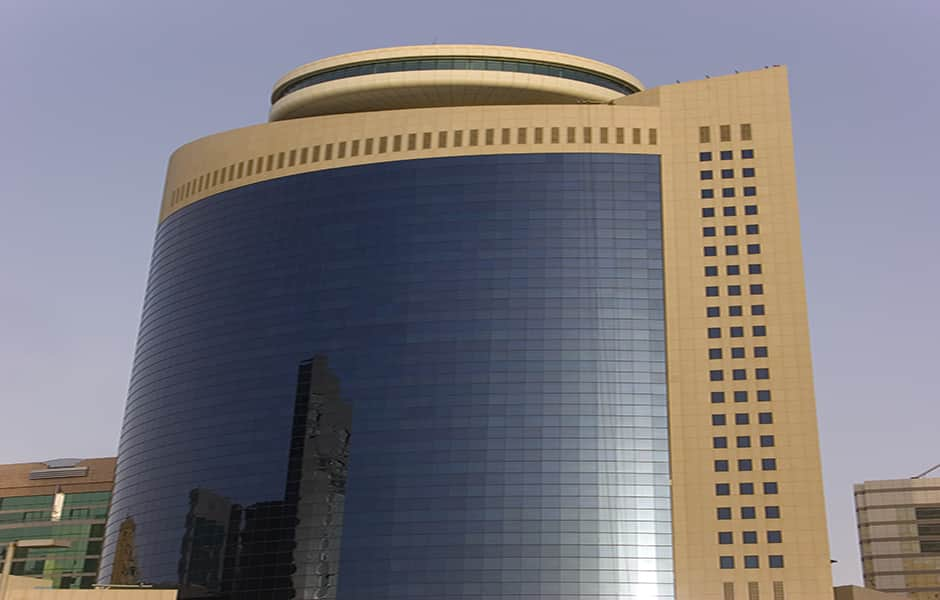 le royal meridan hotel with rotating resturant on top abu dhabi