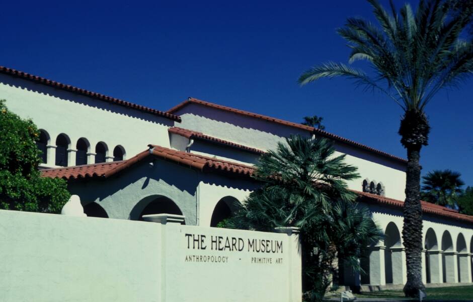 heard museum exterior against blue sky