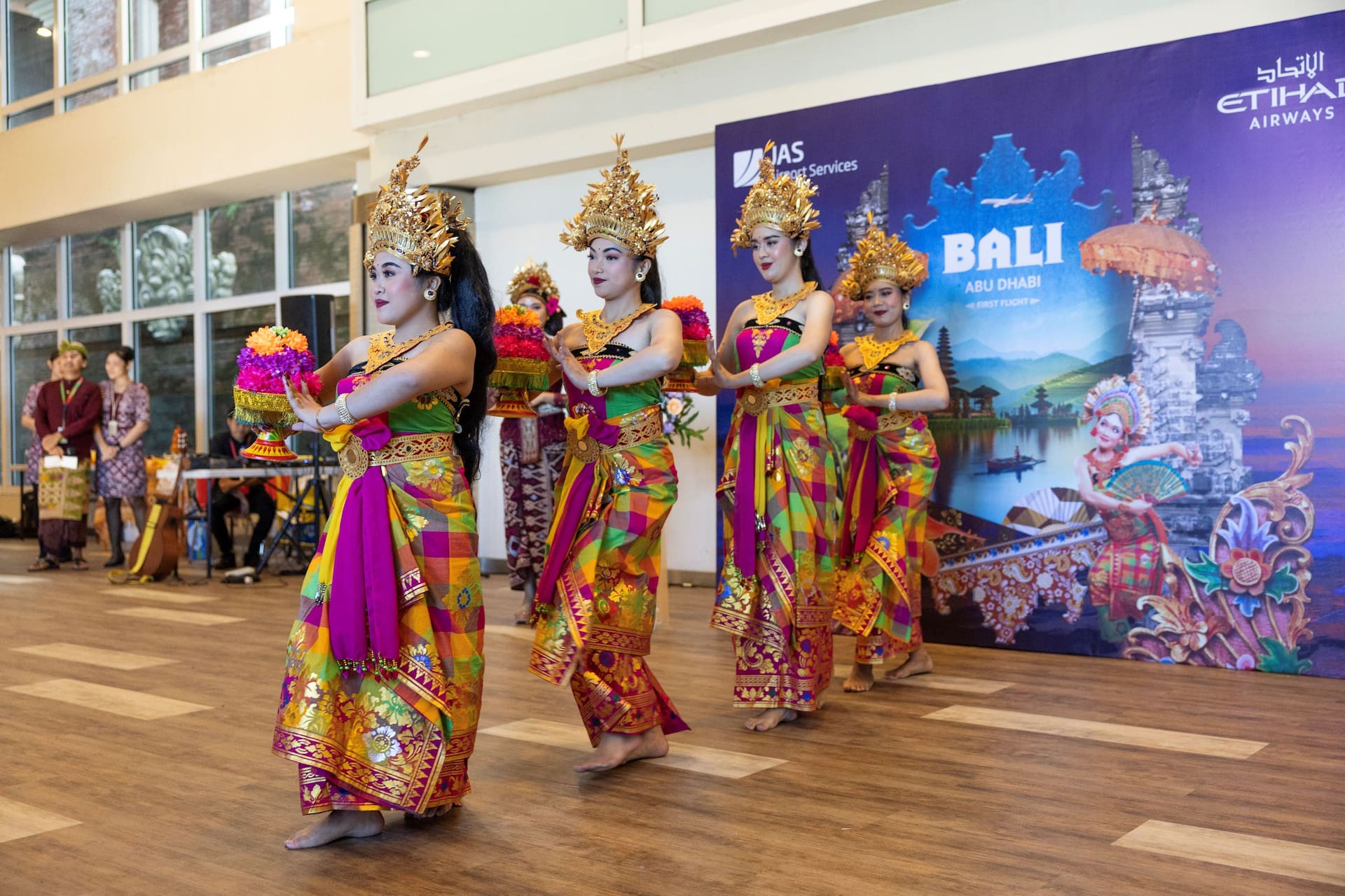 Etihad Airways celebrates launch of direct flights to Bali