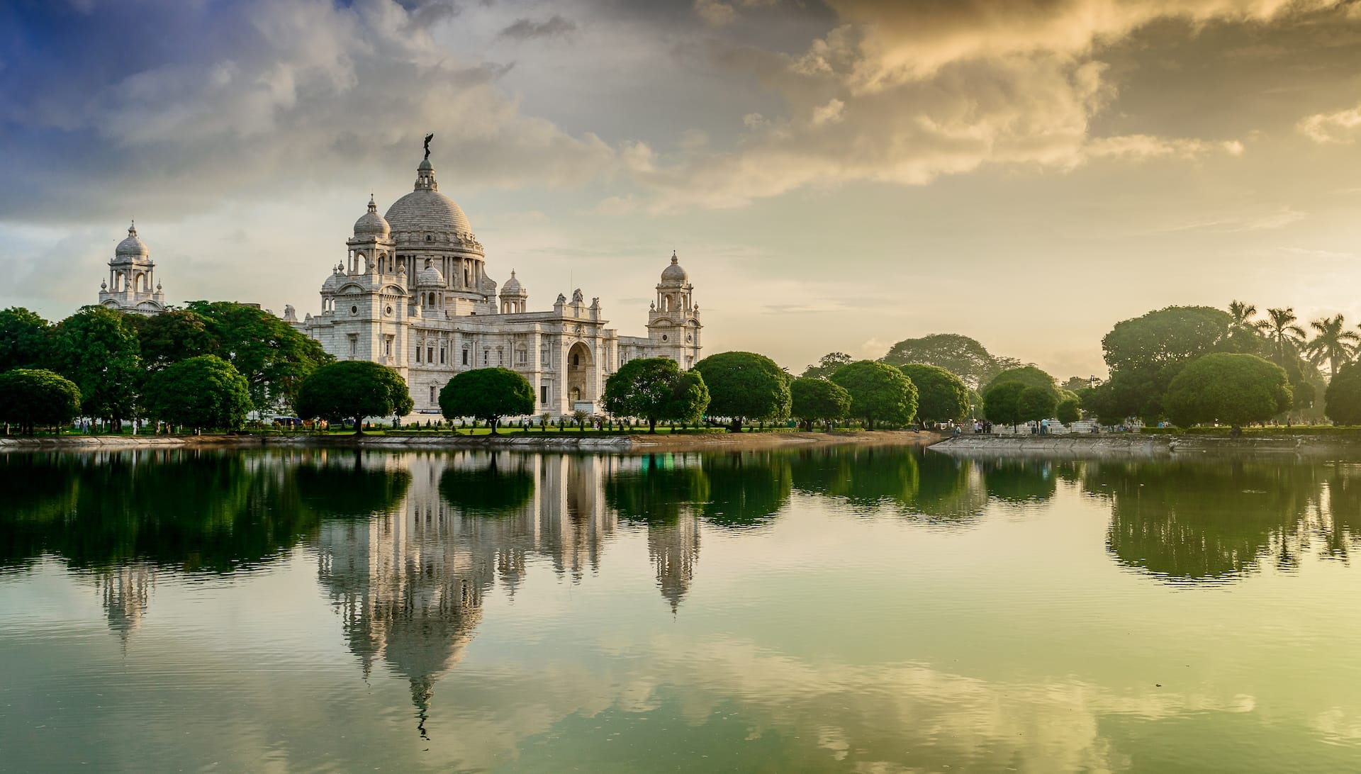 Etihad Airways relaunches flights to Kolkata