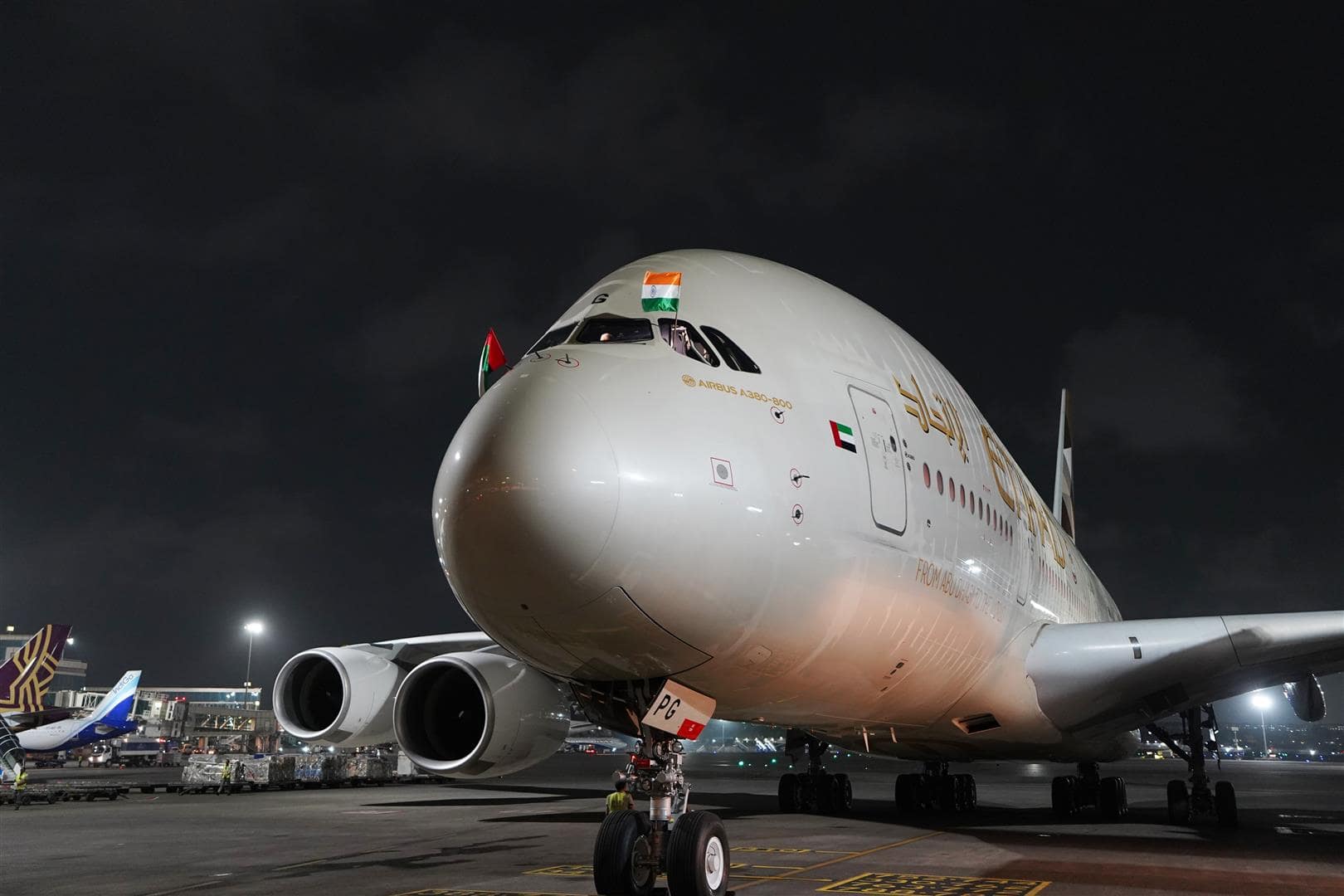 Etihad's A380 arrives in Mumbai starting anniversary celebrations